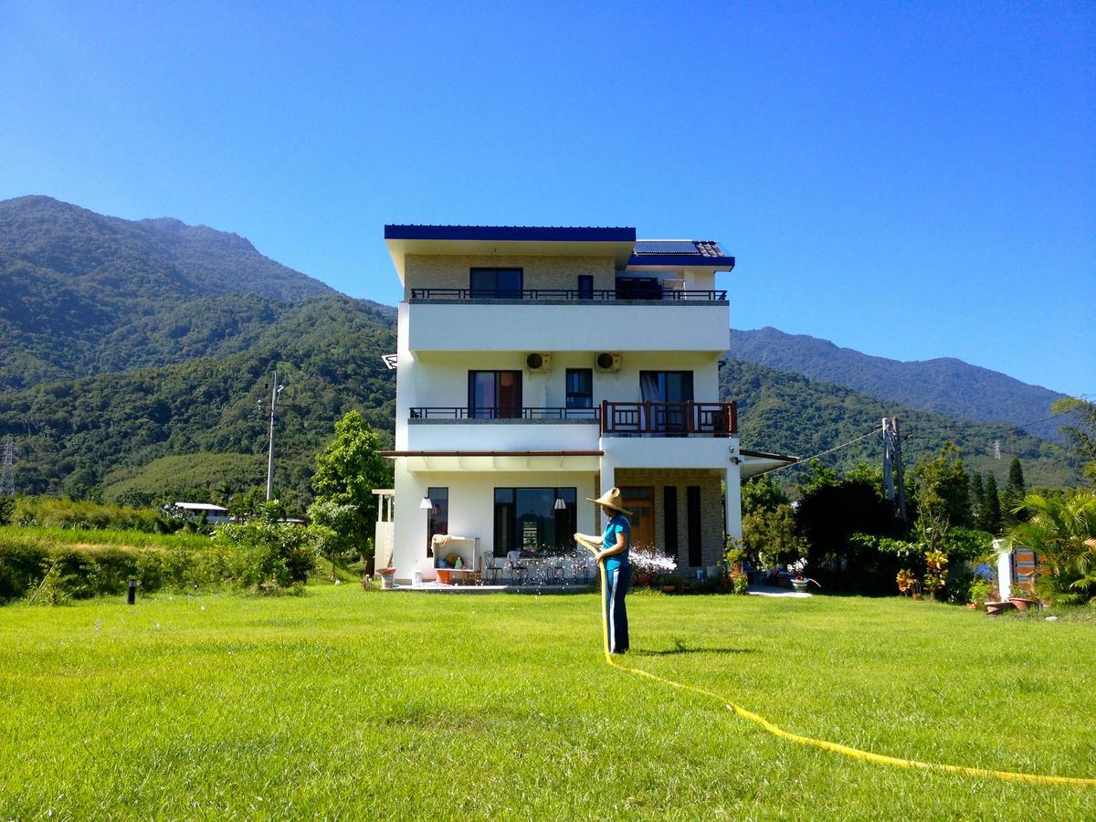 Remindful Homestay Ґуаньшань Екстер'єр фото